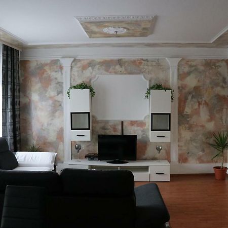 The Lakehouse Villa Neusiedl Am See Wienerstrasse 8 Exterior foto